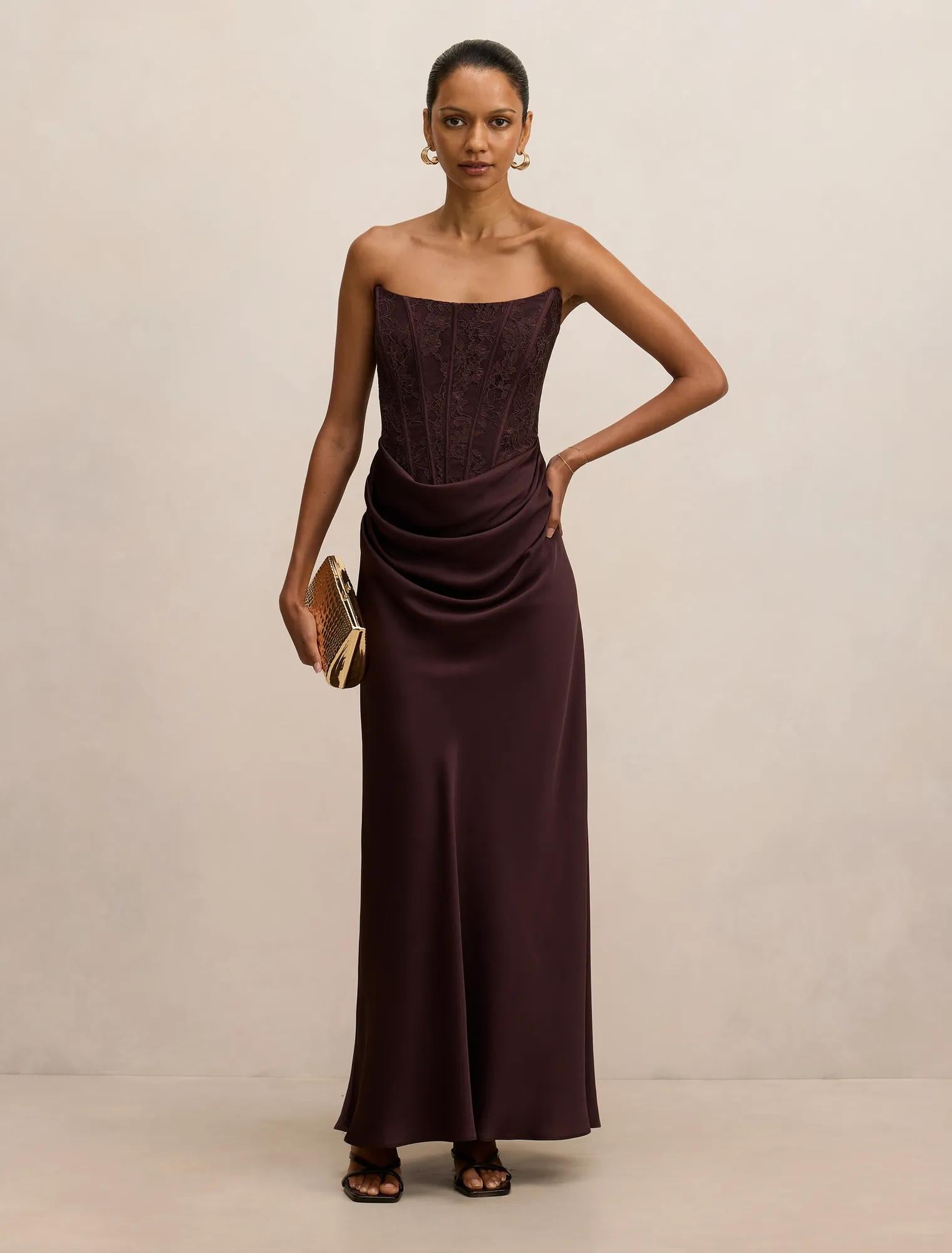 Ivy Petite Lace Corset Maxi Dress Dark Chocolate – Forever New