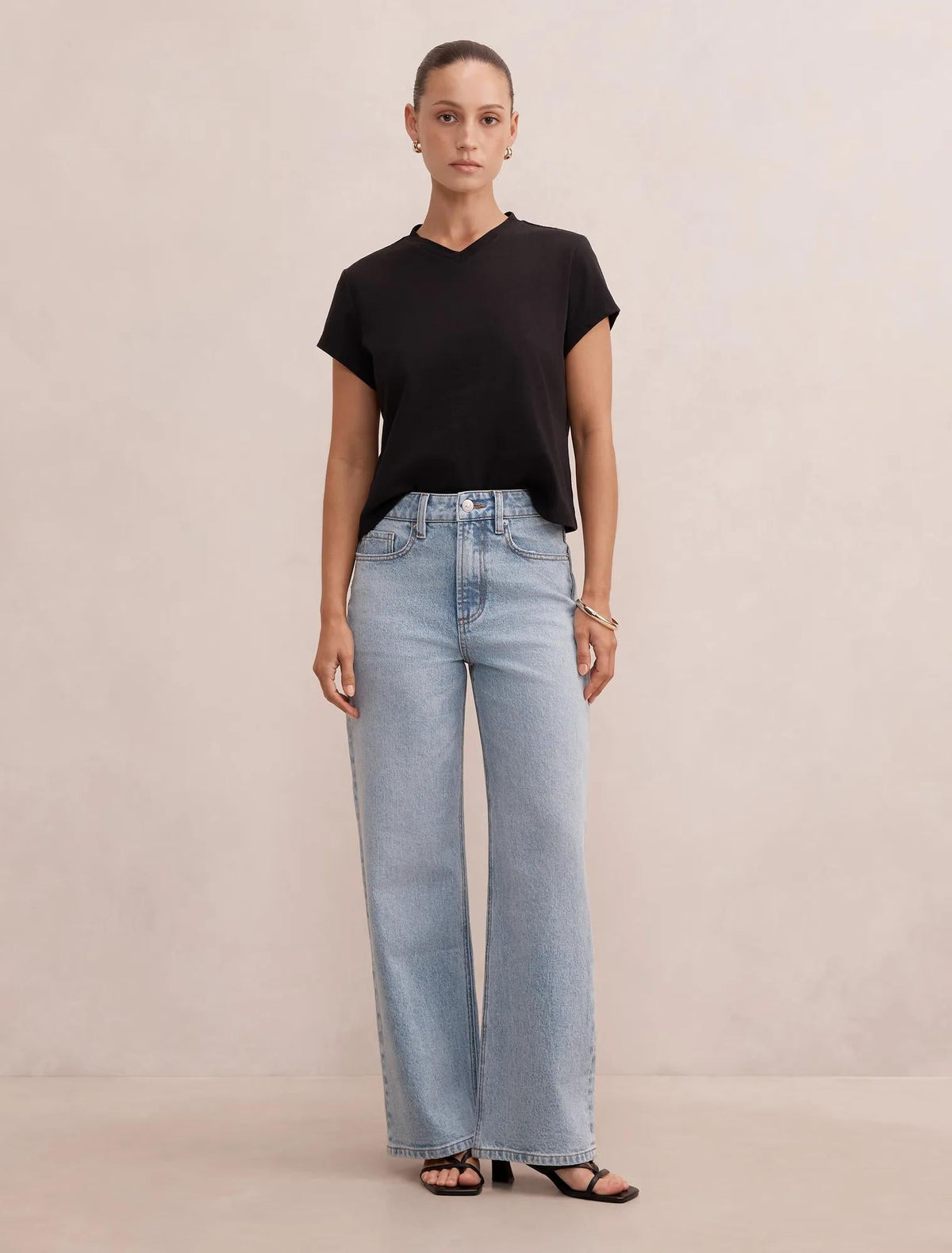 The Ultimate Petite Style Guide: How to Dress for a Petite Frame