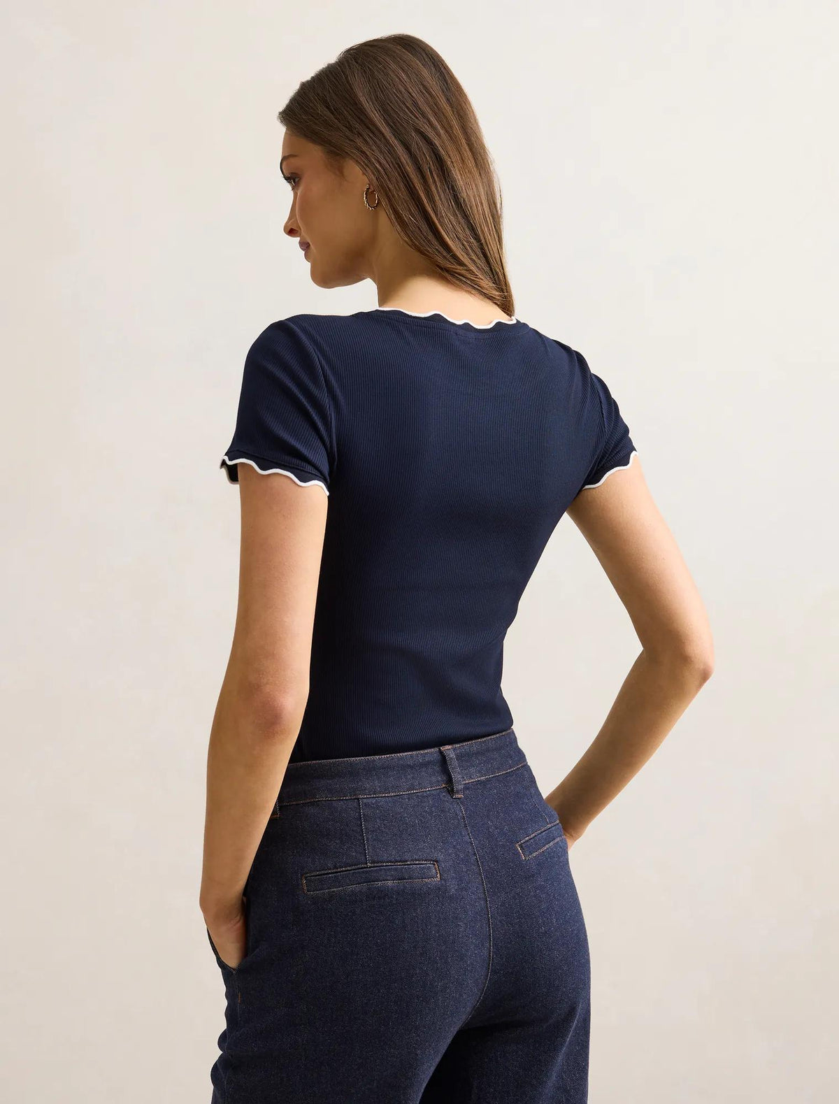 Rebecca Scallop Trim Tee Navy / Porcelain