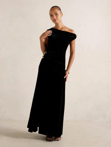 Winslet Off Shoulder Velvet Gown Black