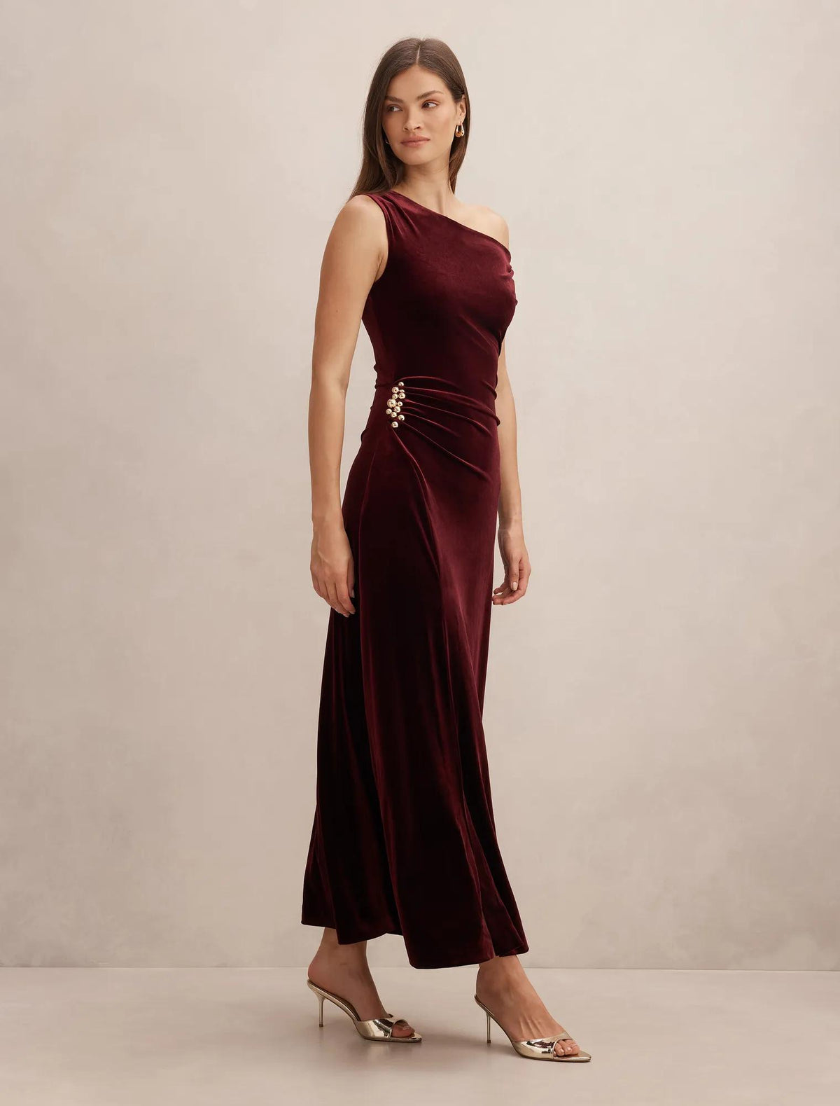 Winslet Off Shoulder Velvet Gown Berry