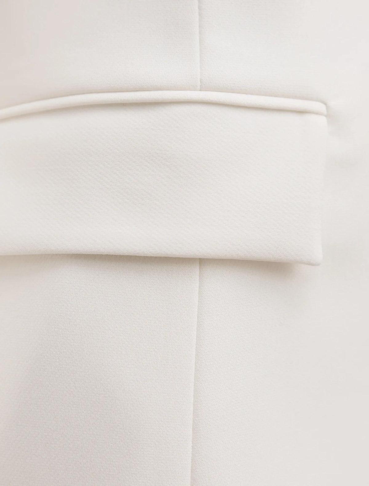 Lee Nipped Waist Blazer Porcelain Suit