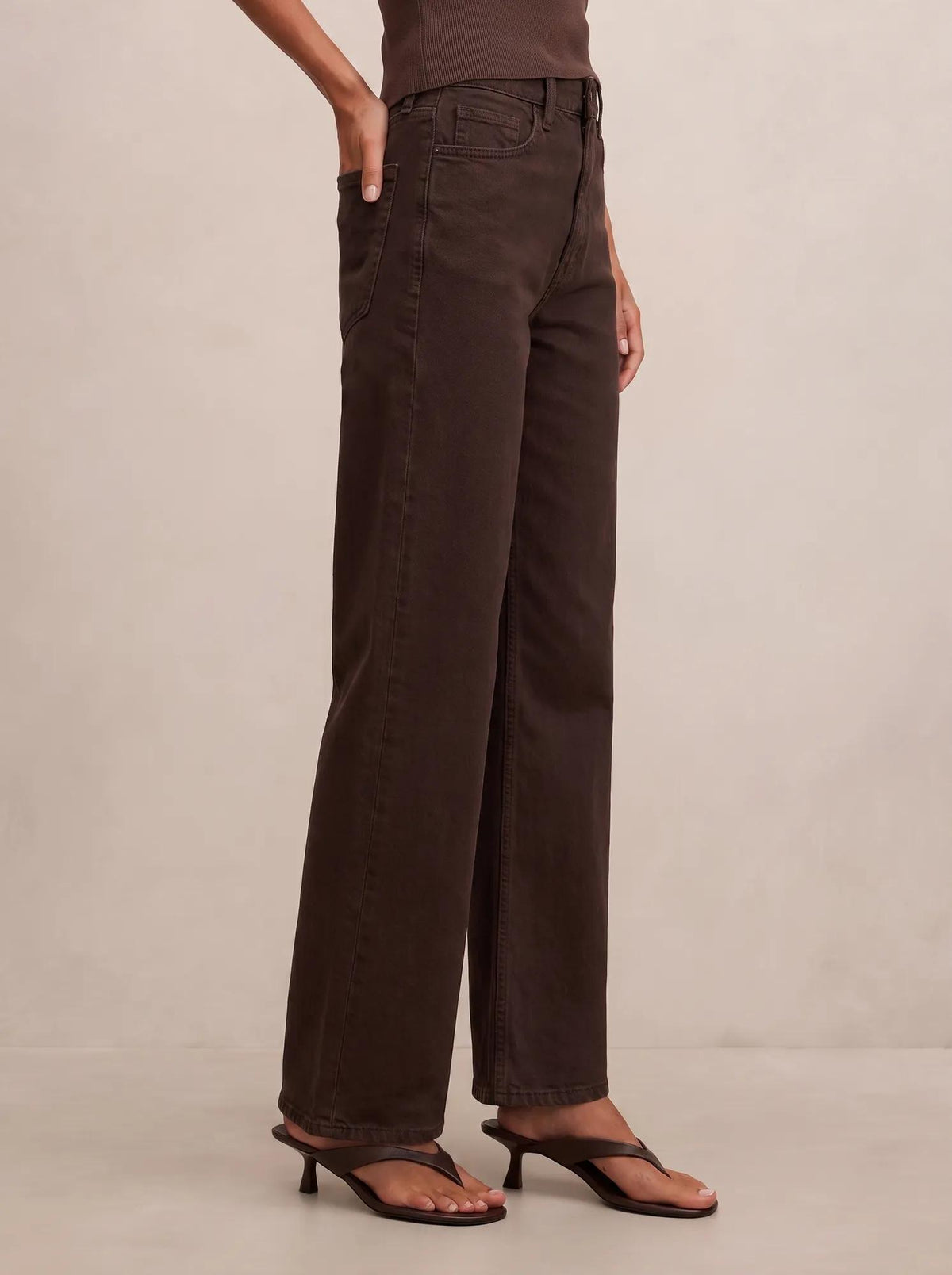 Nicki Mid Rise Straight Jeans Chocolate