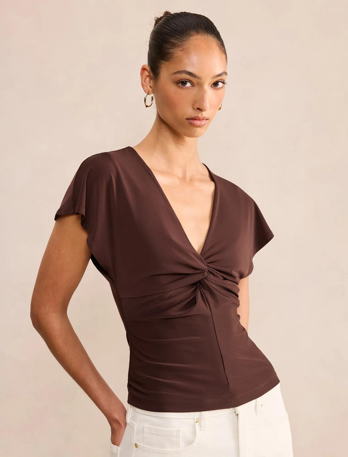 Thea Twist Batwing Top Chocolate