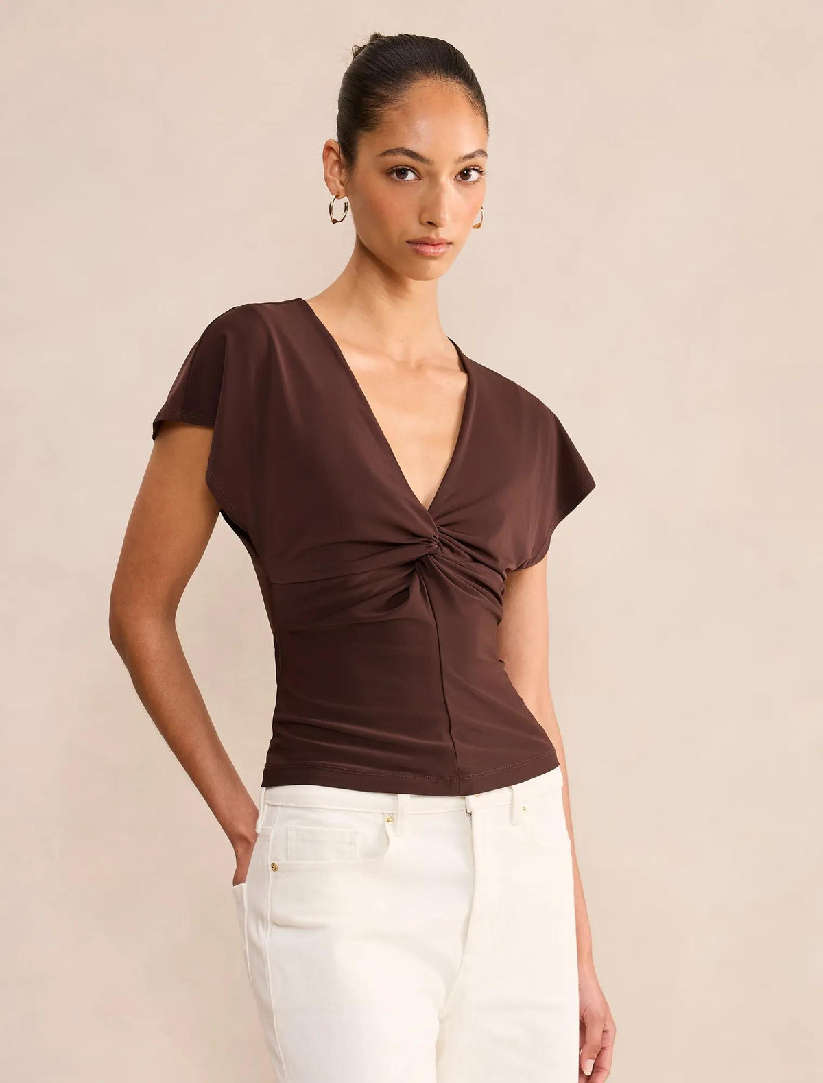 Thea Twist Batwing Top Chocolate