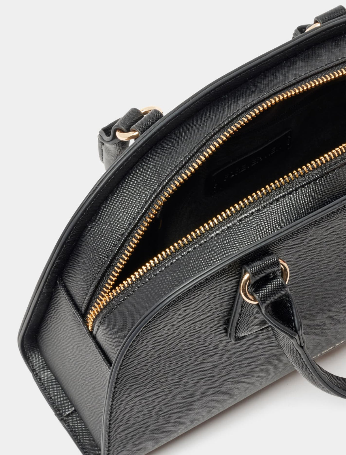 Marina Bowler Bag Black_mannequin