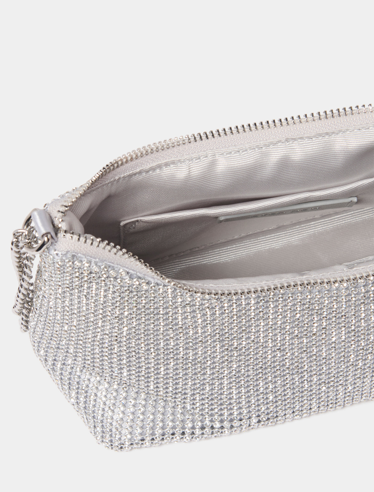 Paloma Curve Clutch Silver_mannequin