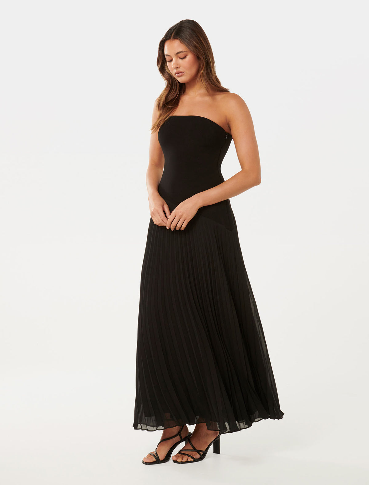 Capri Strapless Pleat Midi Black