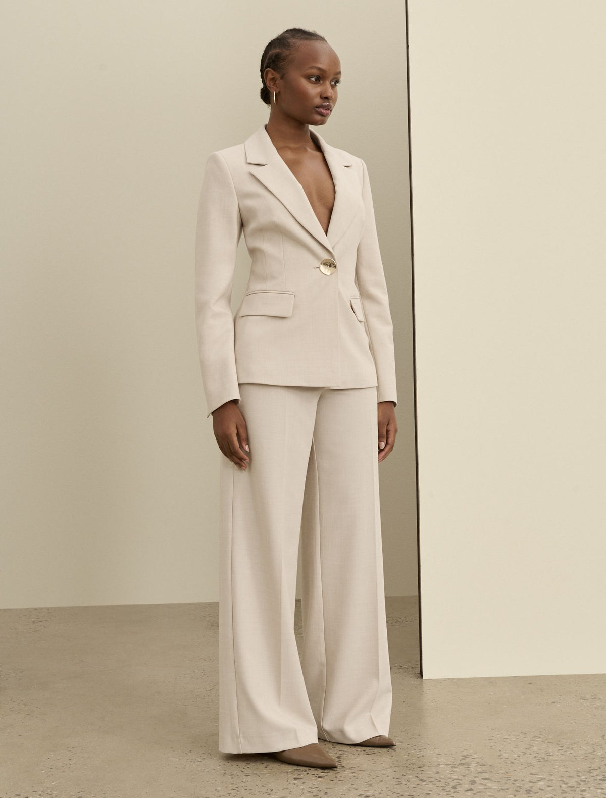 Lulu Gold-Button Blazer Milk Marle Suit