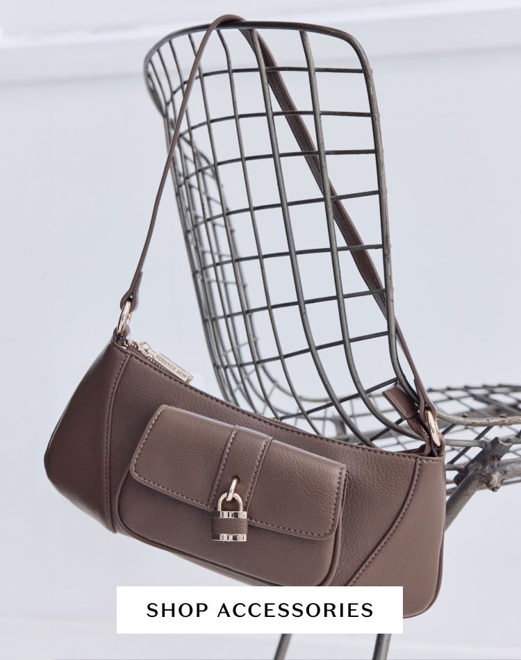 Forever New | Women's Accessories | Women's Bags | Women's Winter Accessories